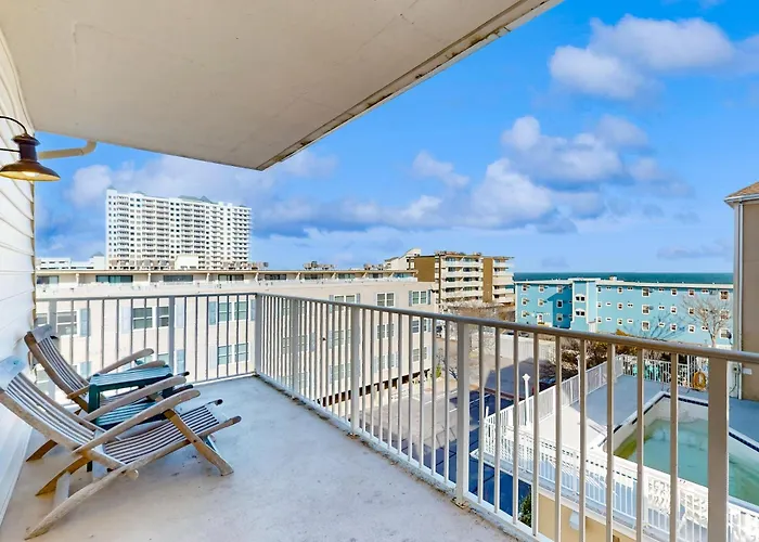 Sea Palms Apartment
