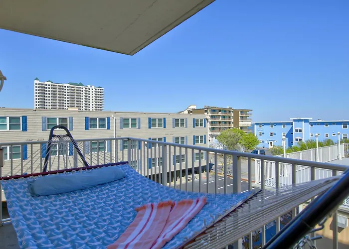 Sea Palms Apartment